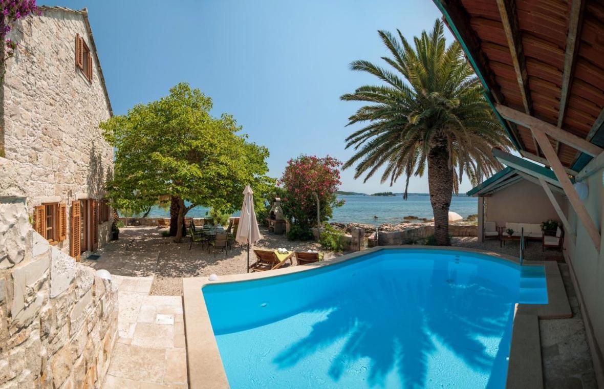 Luxury Beachfront Villa Mare With Private Pool At The Beach Orebic - Peljesac Dış mekan fotoğraf