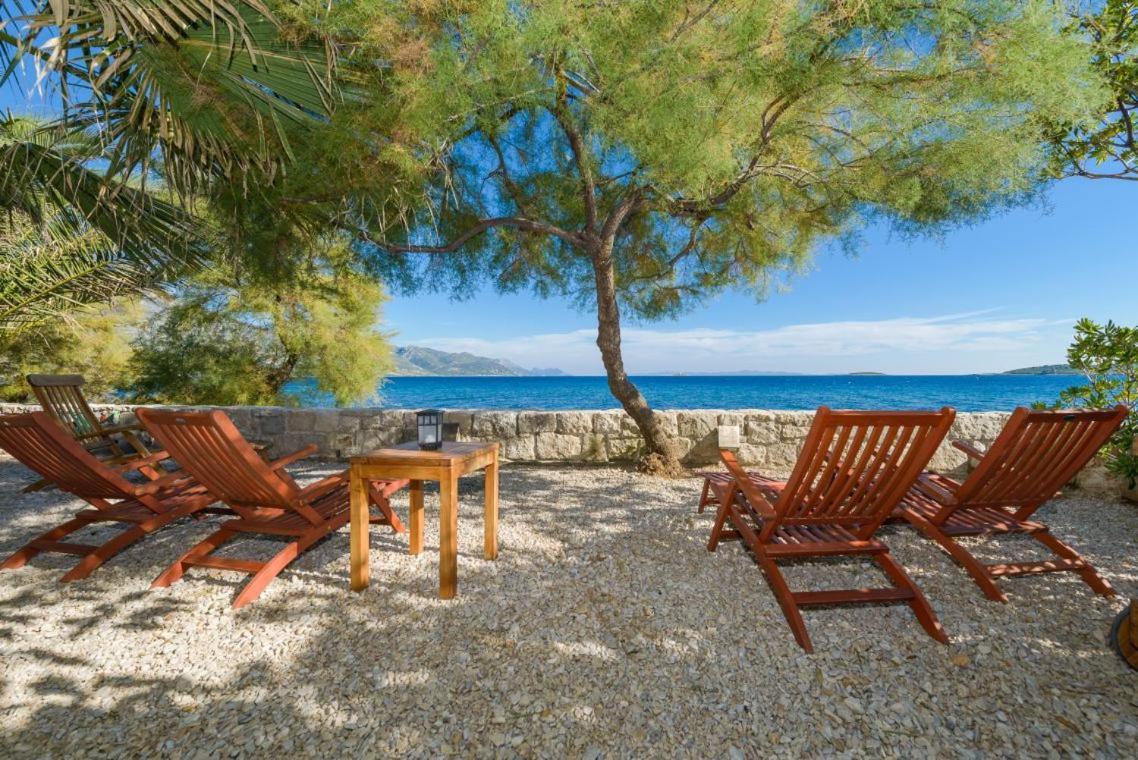 Luxury Beachfront Villa Mare With Private Pool At The Beach Orebic - Peljesac Dış mekan fotoğraf