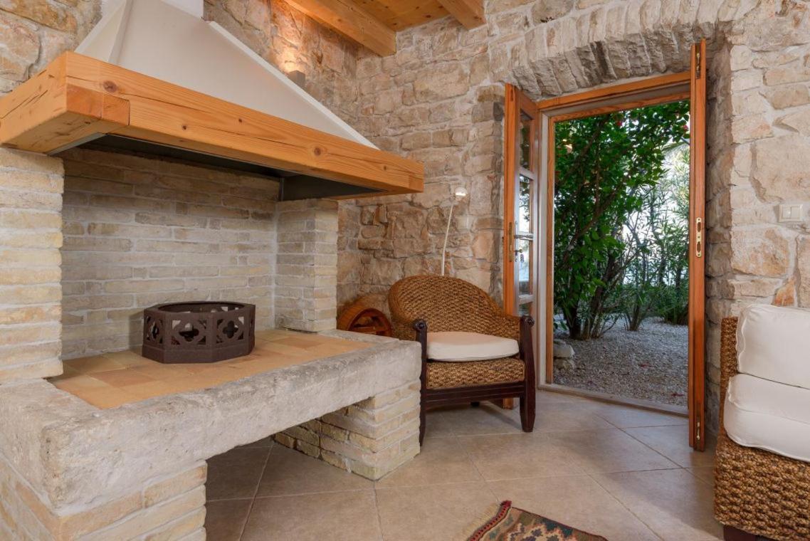 Luxury Beachfront Villa Mare With Private Pool At The Beach Orebic - Peljesac Dış mekan fotoğraf